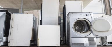 plusieurs appareils de gros électroménagers défectueux (frigo, machine à laver...)